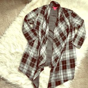 Black and white plaid cardigan!